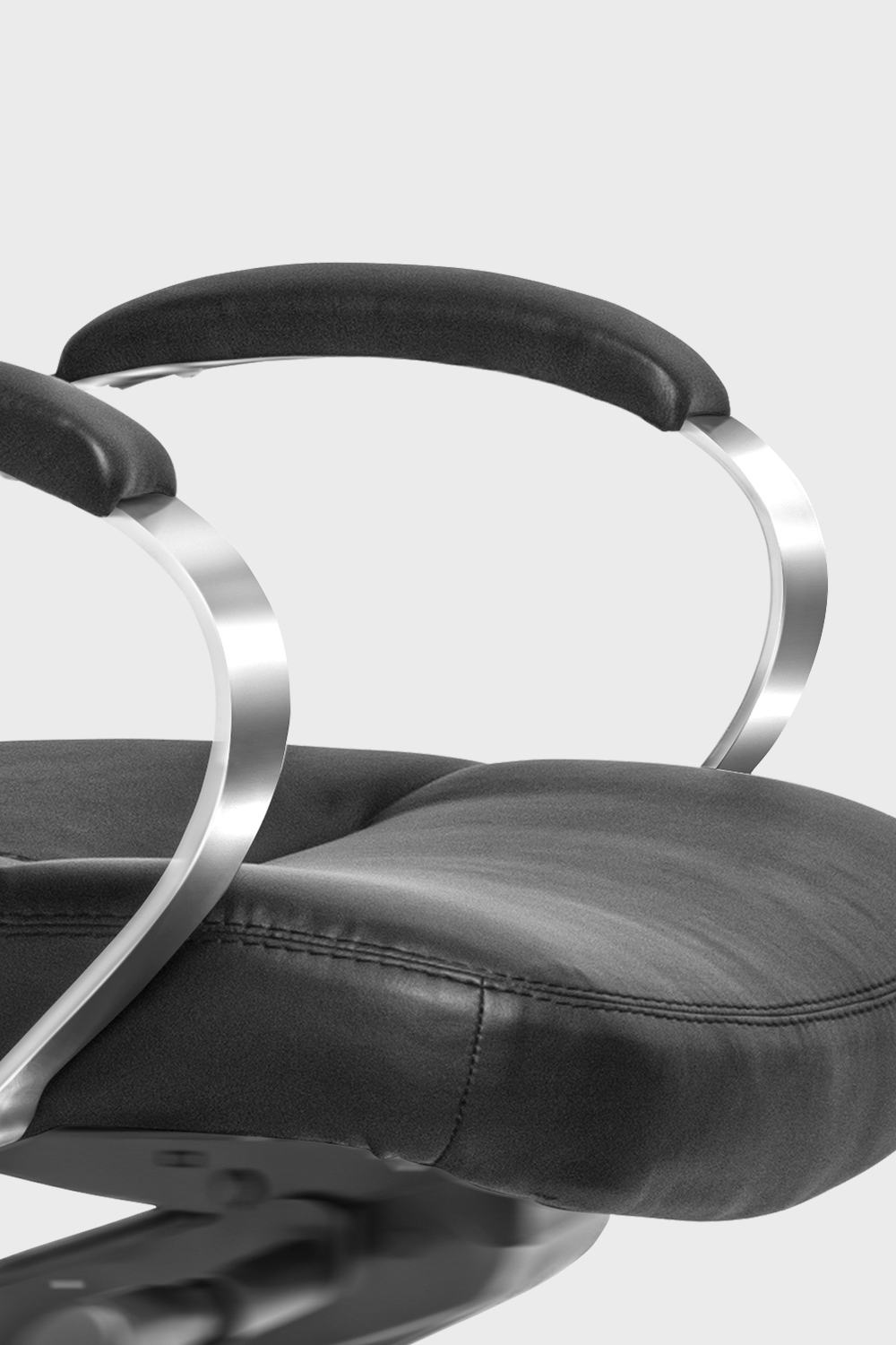 CADEIRA-GIRATORIA-PRESIDENTE-FUT01-BASE-EXCENTRICA-BRACO